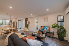 Enchanting Getaway in Merivale